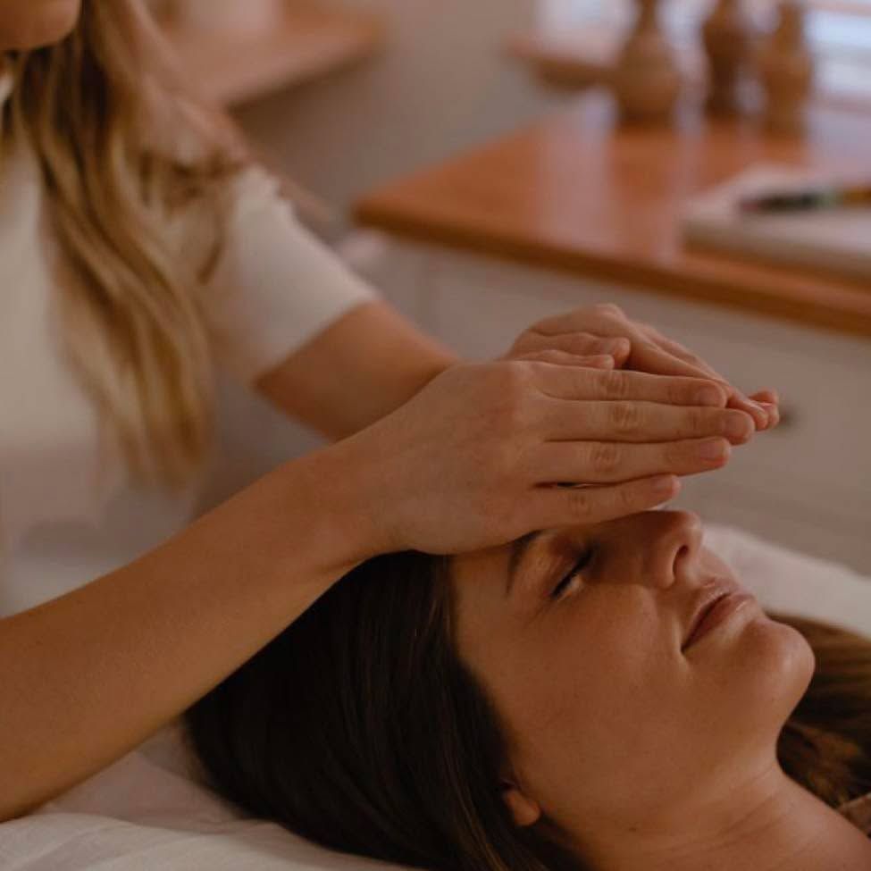 Reiki e Registri Akascici, Salute Mentale a Forlì, marketplace del benessere BeVibes
